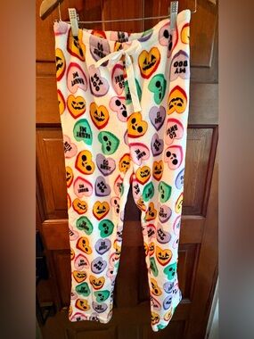 Women’s Heart Print Lounge Pants - Multicolor